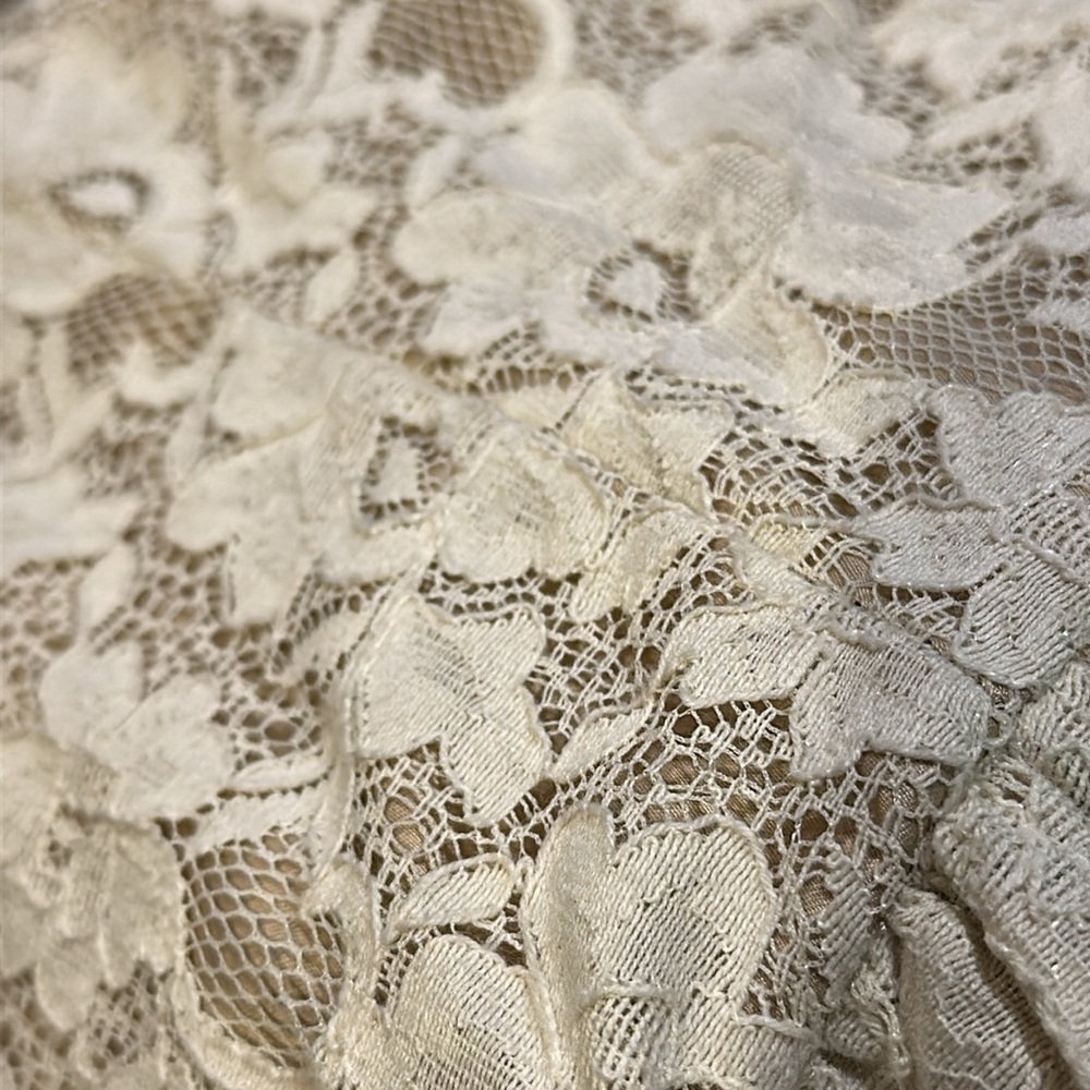 Kensie Cream Lace Dress with Black Belt - Picture 6 of 9